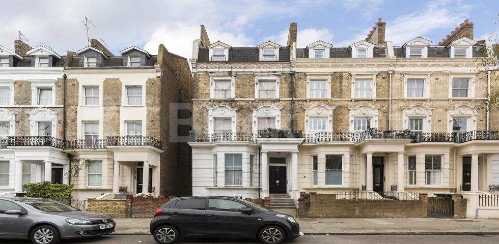 Newly refurbished one bed within a large victorian house in Maida Vale.  Sutherland Avenue, Maida Vale